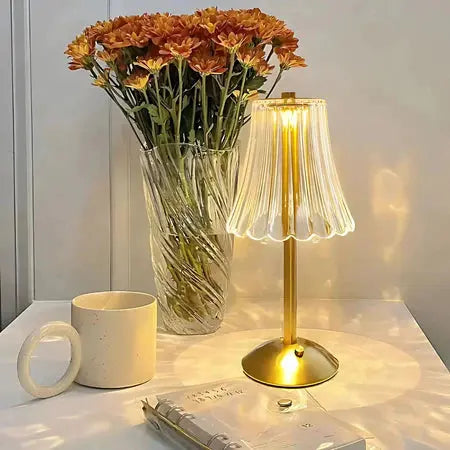 Luminária Abajur de Mesa Saia Seda Com Barra Led Sensor Toque De Luz Quarto Sem Fio 3 Cores 110/220v AgoraFacilita