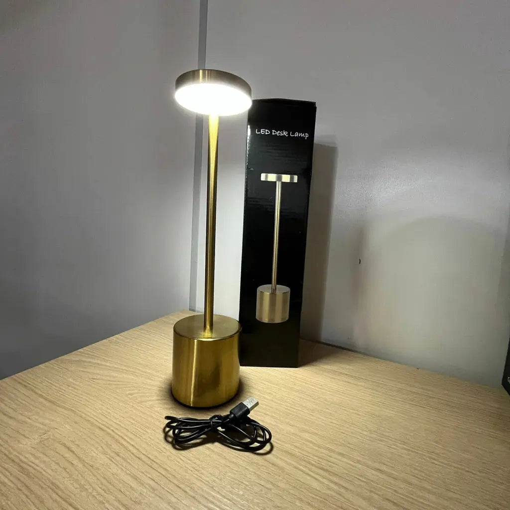 Luminaria Sofia Dourada Led Recarregavél 3 Tons De Iluminação AgoraFacilita