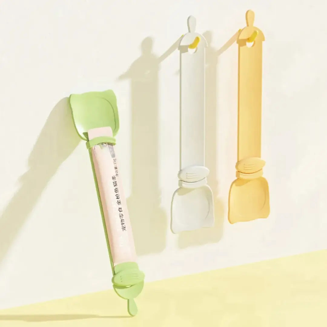 Colher Espremedora de Sachês para Gatos Mimers