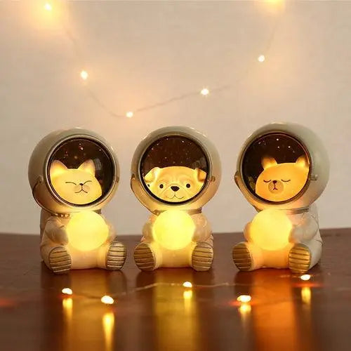 Luminária Pet Astronauta LED AgoraFacilita