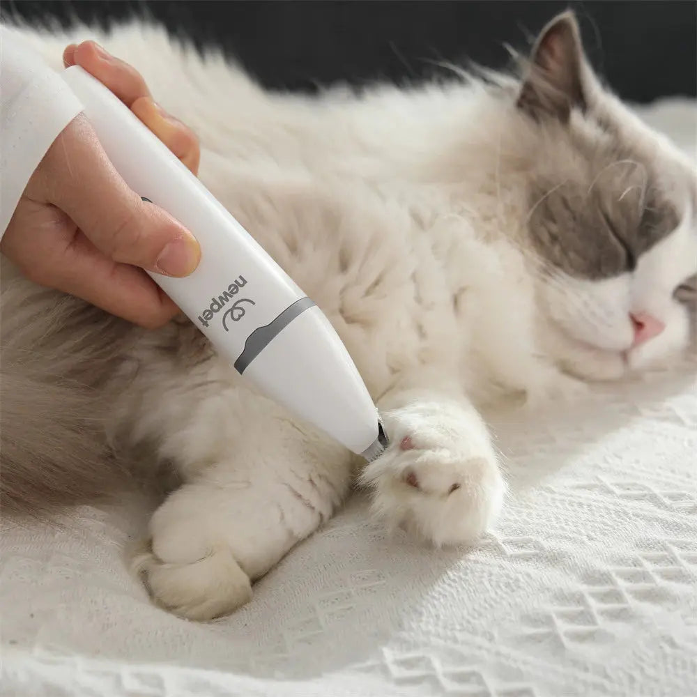 Newpet 4 em 1 Máquina De Tosa Elétrico Profissional Pet Cachorro Gato -Bivolt. AgoraFacilita